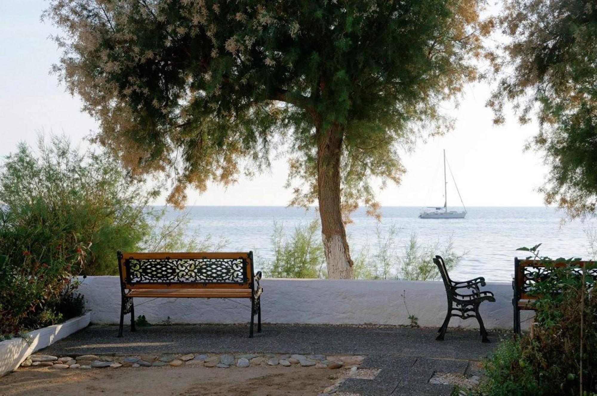 Pano Sto Kyma Studios Plomari Bagian luar foto